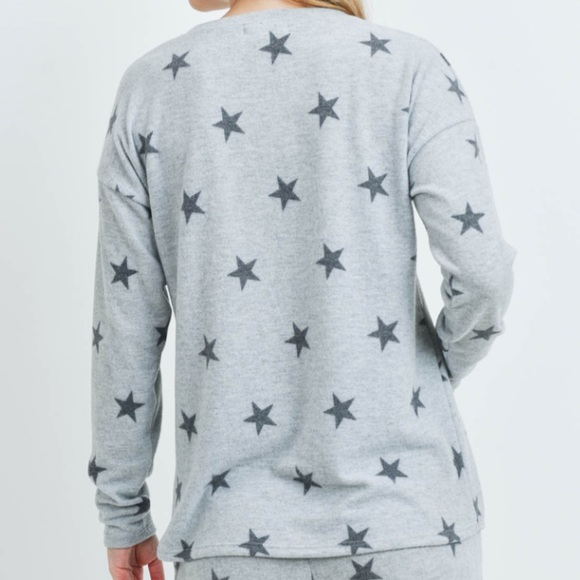 Grey Star Print Long Sleeve Top & Shorts Set - Picture 6 of 6